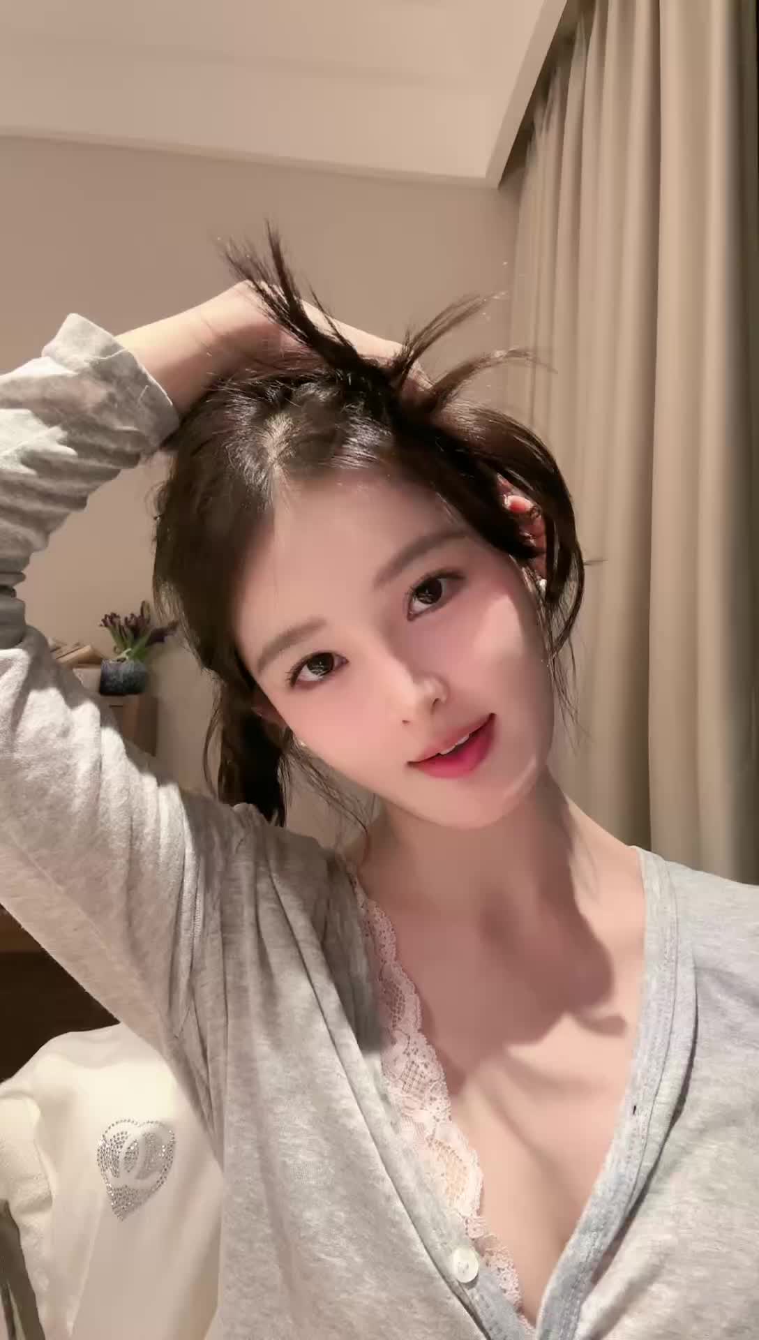 布琳__2025-01-21_21-40-12_421