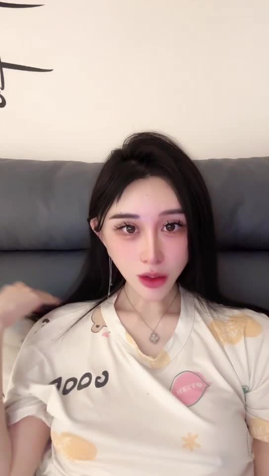 小桃兔兔