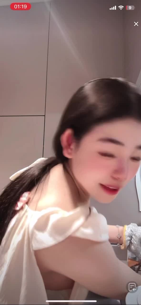 kanluping,com直播录屏闪现 (32).MP4