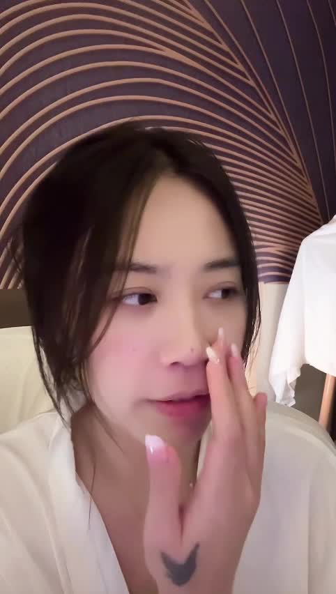 夏夏很香香_2025-07-29