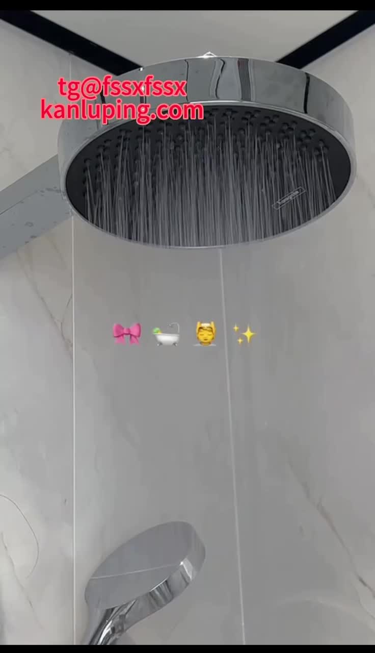 小红书洗澡走光漏点 (4).MOV
