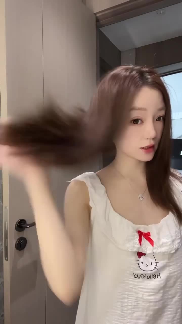 kanluping,com免费的直播录屏闪现 (1).MP4