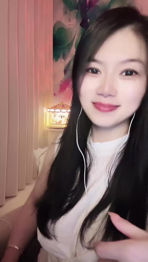 秝香香⁰⁰¹_2025-08-09-