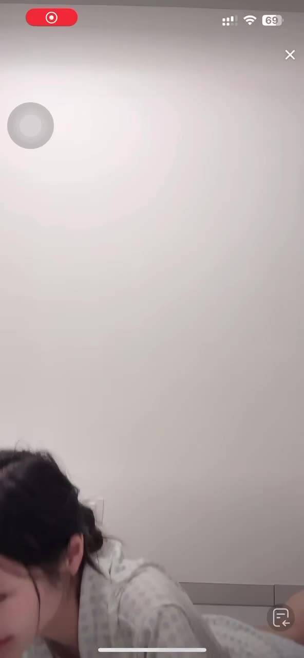 kanluping.com 免费闪现网 (8).MP4