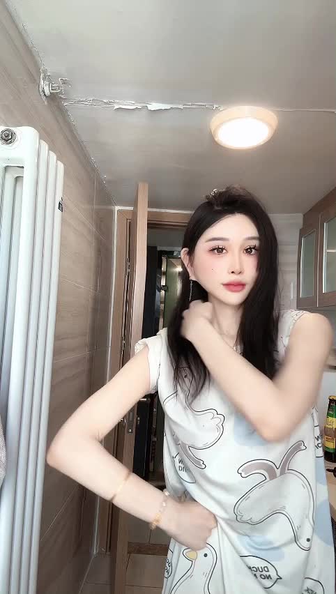 小桃兔兔