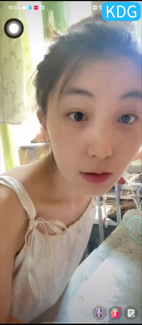 kanlupingcom免费视频 (13).MP4
