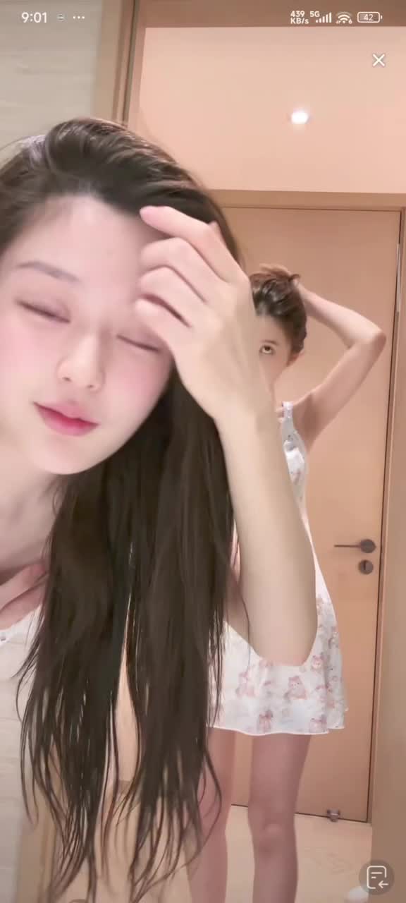 kanluping。com直播闪现视频 (104).MP4