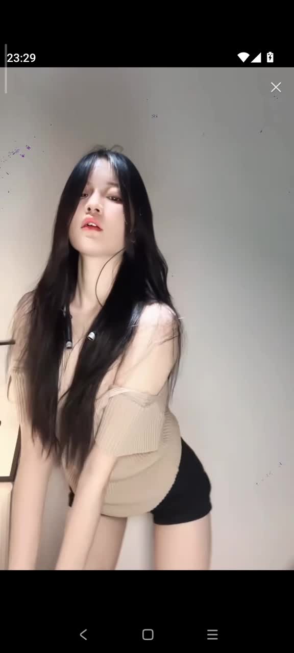 kanluping。com直播闪现视频 (99).MP4
