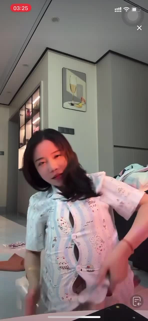 kanlupingcom九月免费视频抖音快手走光、 (8).MP4