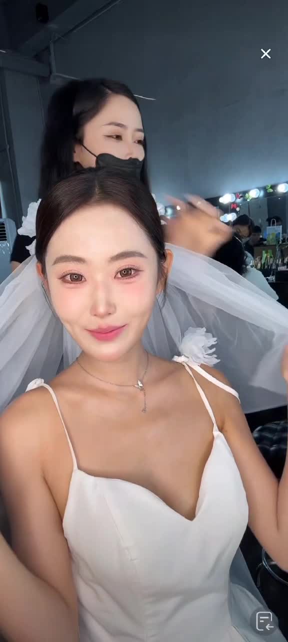 kanlupingcom九月免费视频抖音快手走光、 (23).MP4