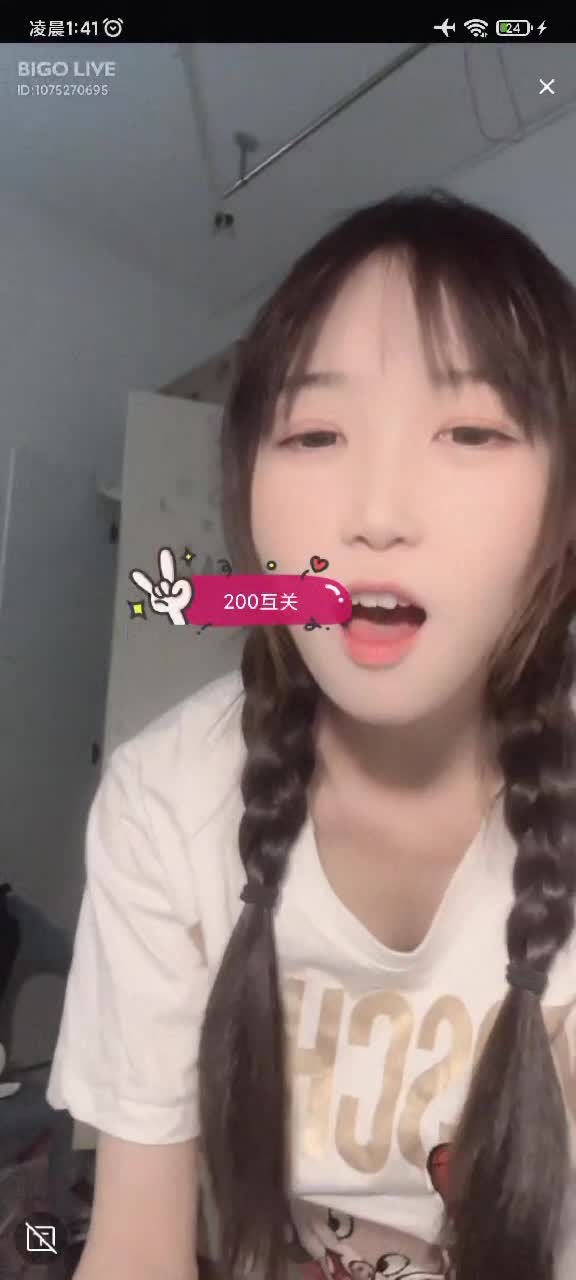 kanlupingcom九月免费视频抖音快手走光、 (21).MP4