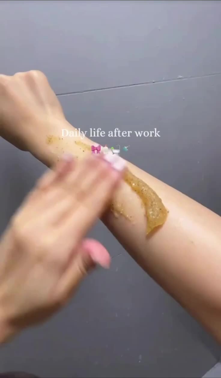 小红书走光视频 (8).MP4
