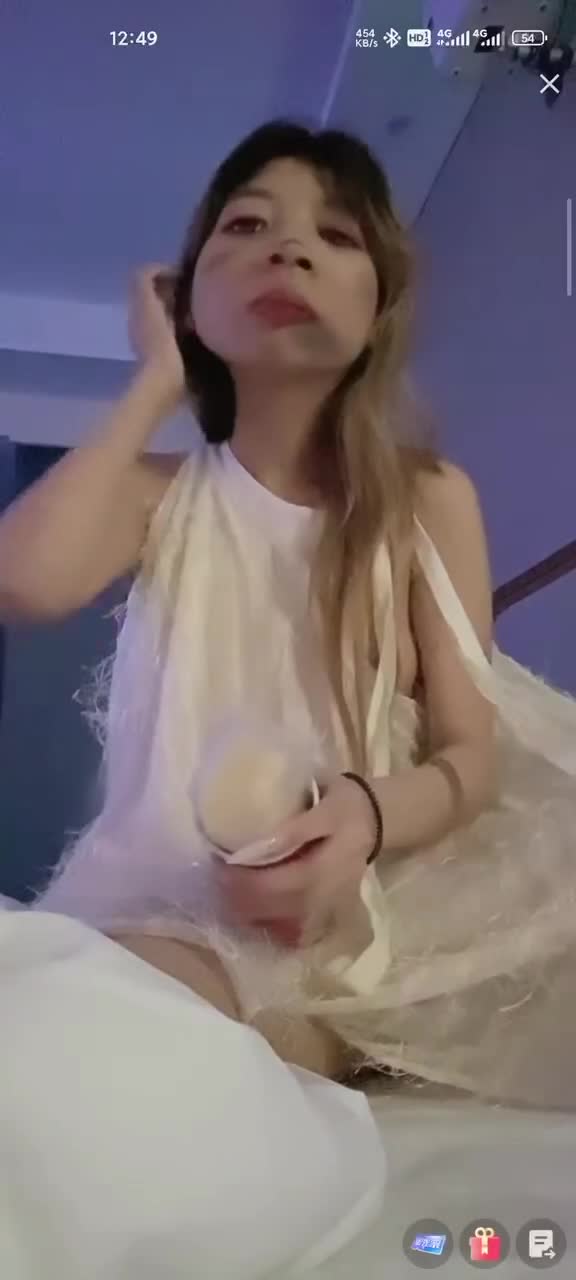 九月抖音快手走光视频 (34).MP4