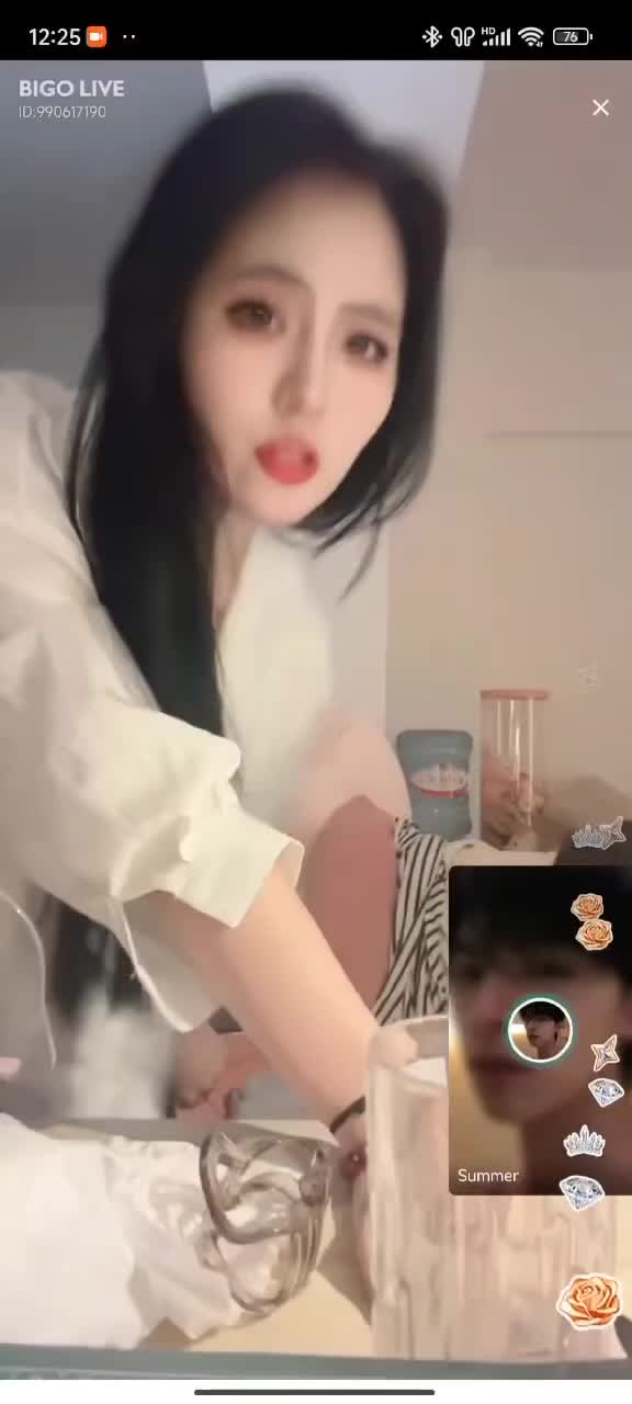 九月抖音快手走光视频 (26).MP4