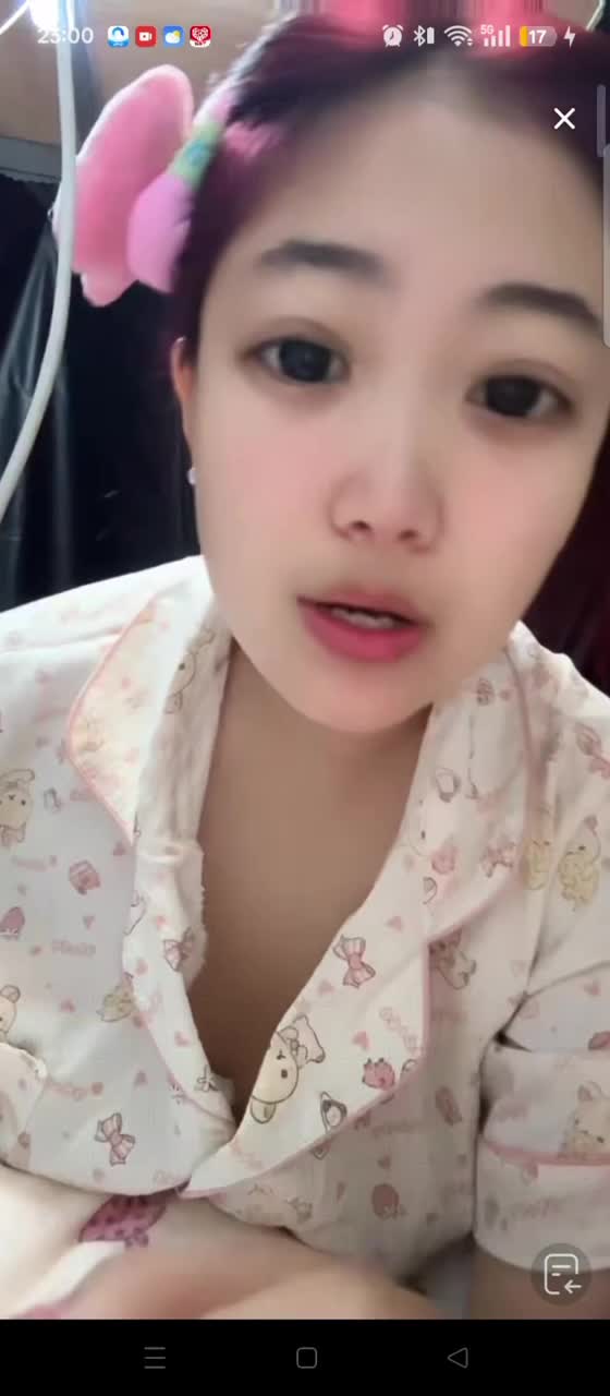 kanluping。com 走光视频 (1).MP4