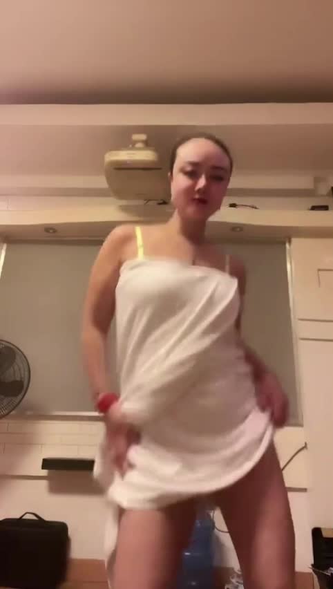 AK7777李陆陆_2025-09-28