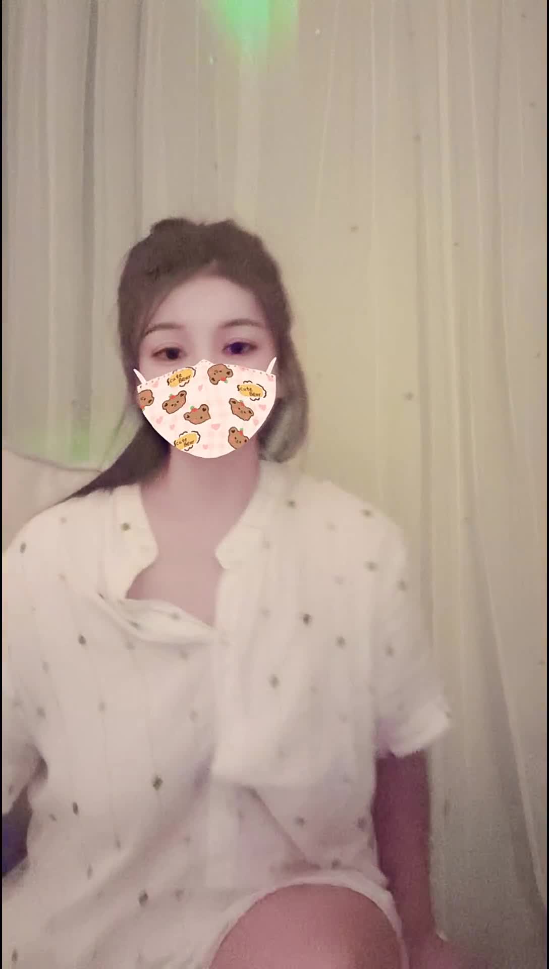 一个女人_2025-09-30_17-05-25_044