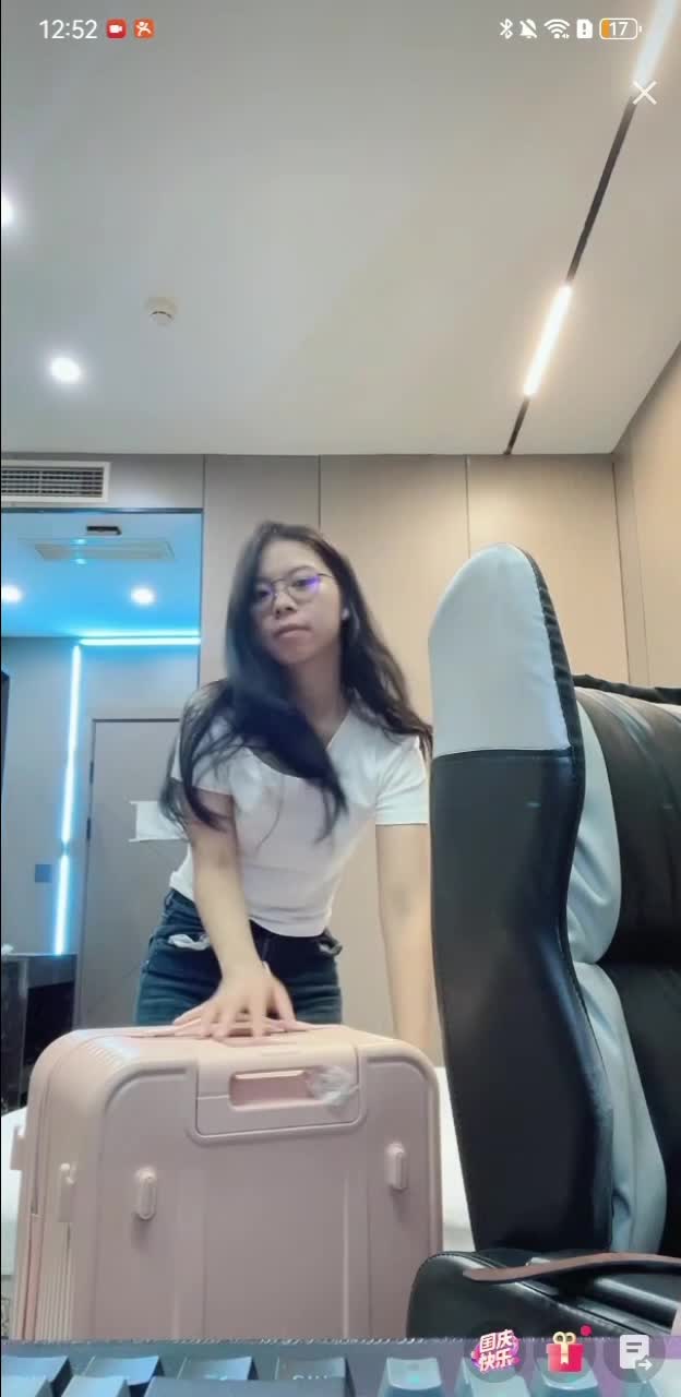 十月份看录屏网直播录屏更新kanlupingcom (15).MP4