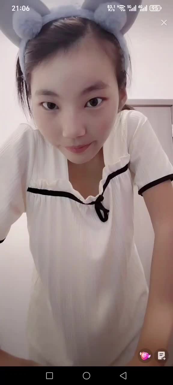 筱筱_2025-10-17