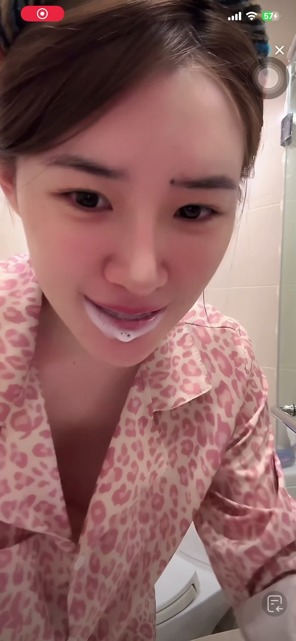 小点点_2025-10-17