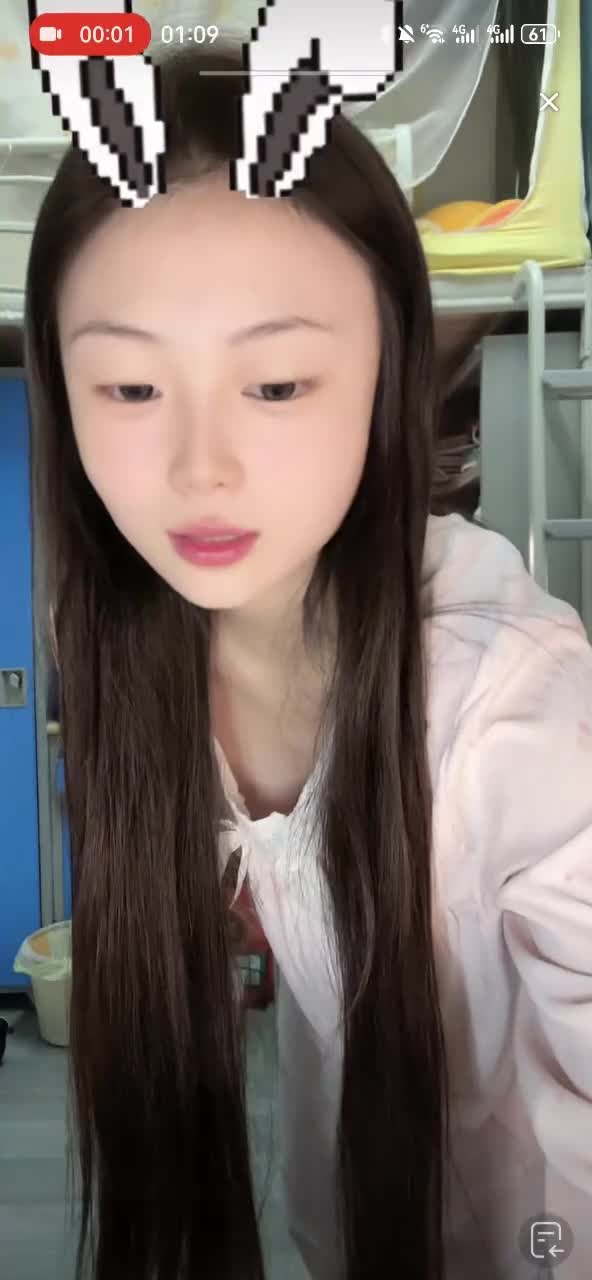 笨鱼儿_2025-10-28