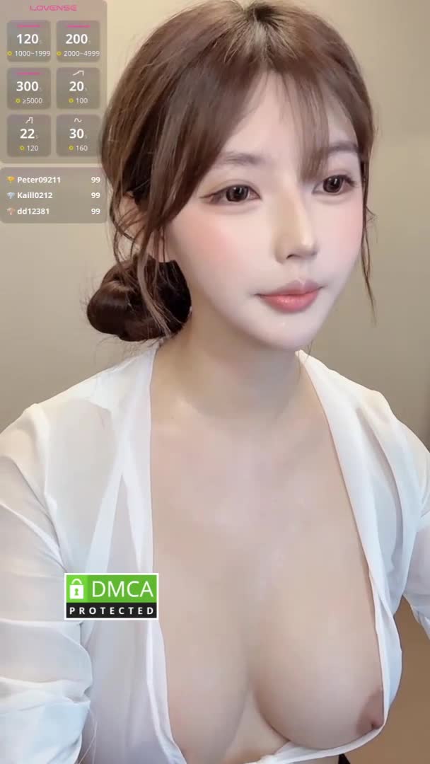 st站艾琳大尺度喷水秀 (13)