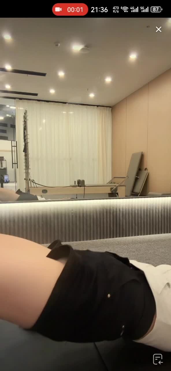 小馨儿_2025-10-30