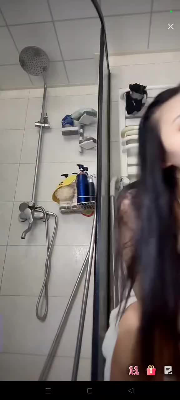 木子欢乐逗_2025-11-06