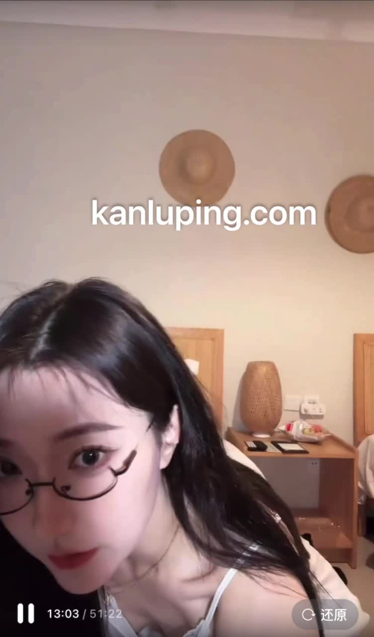 a上去了 走光系列 (3).MP4