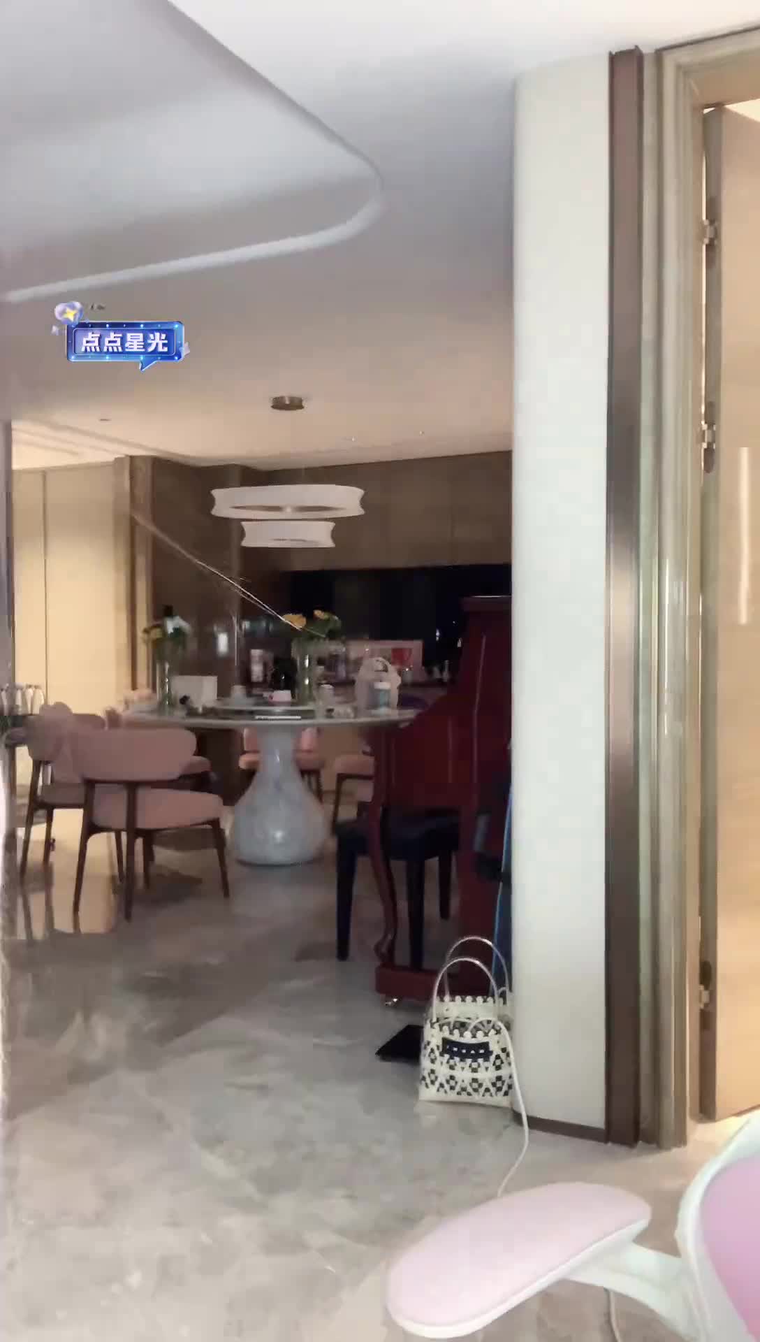 A上去了_2025-11-16_10-10-54_039