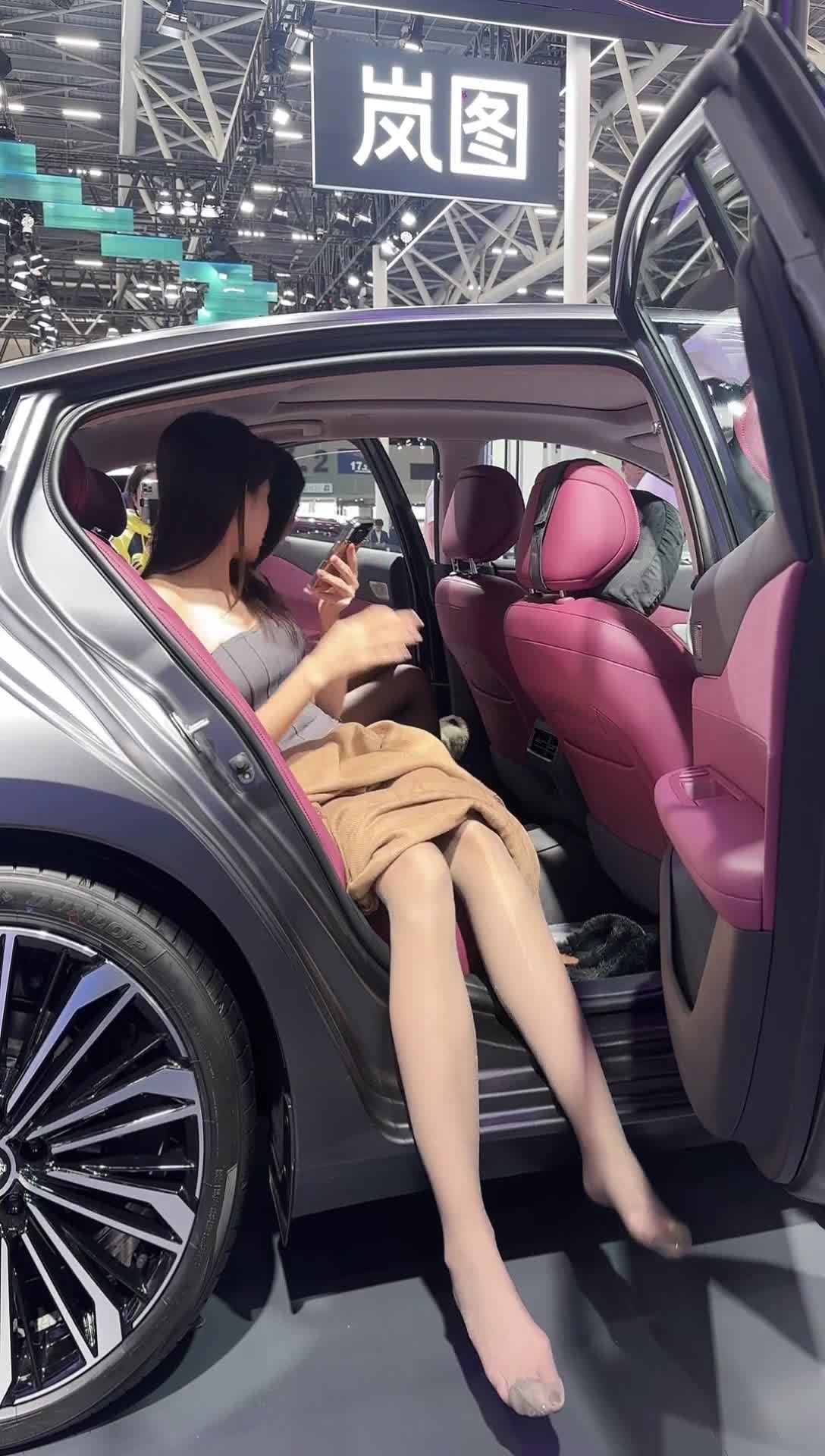 Yoki优优_2025-11-25_15-35-37_052