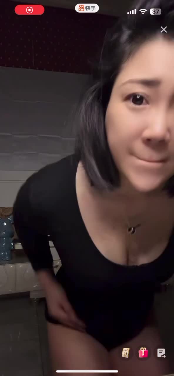 直播录屏精品011.MP4