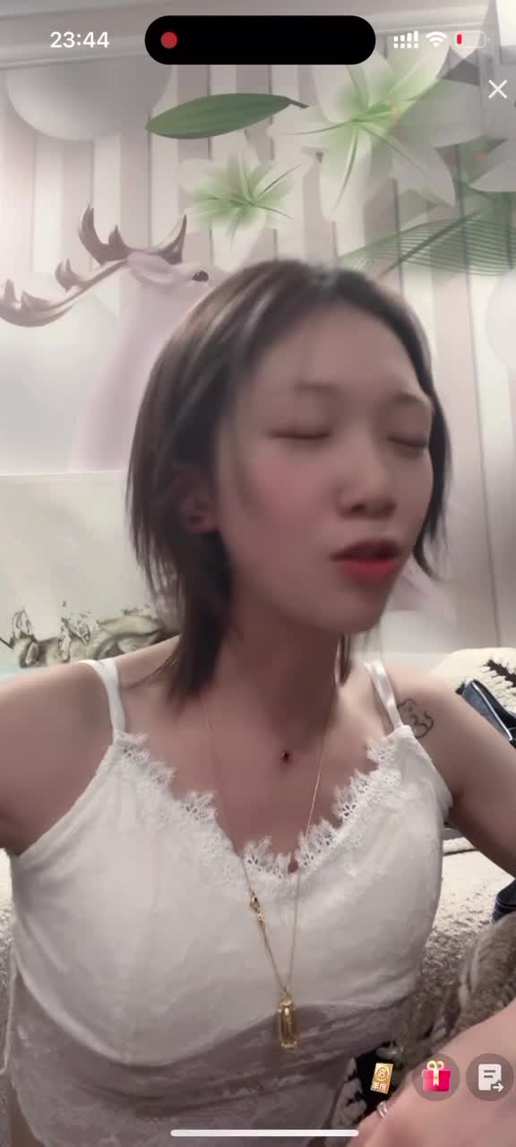 直播录屏精品015.MP4