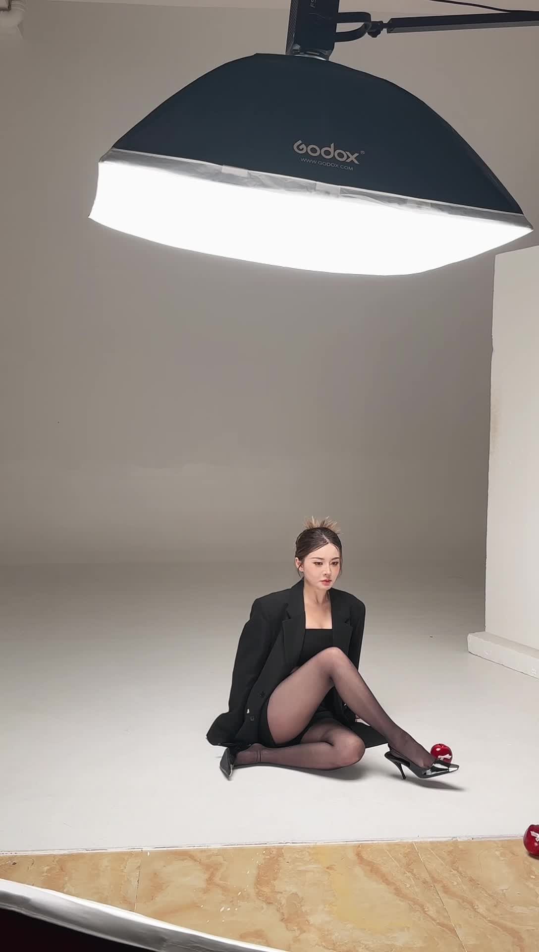 兴义市蕊文摄影艺术工作室_2025-12-07_15-06-30_013