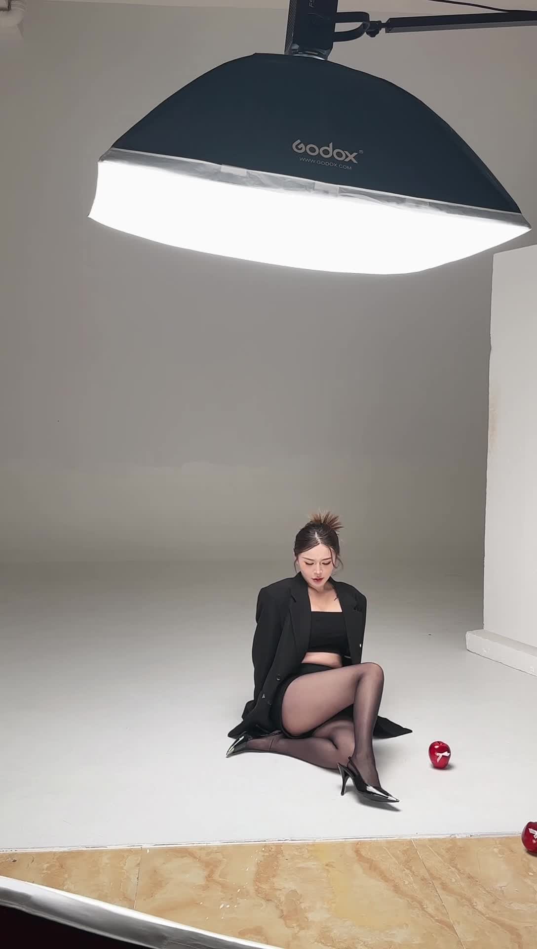 兴义市蕊文摄影艺术工作室_2025-12-07_15-06-30_014