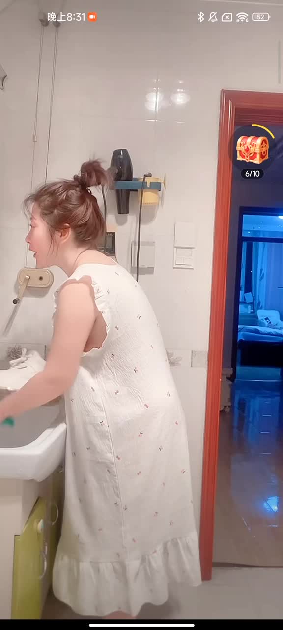 看录屏kanlupingcom免费观看视频 (2).MP4