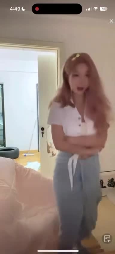 kanlupingcom免费视频更新 (4).MP4