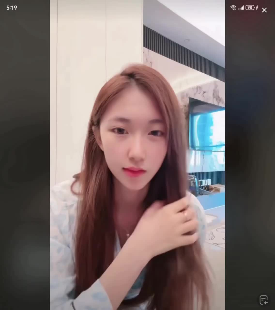 kanlupingcom12月精选直播回放 (15).MP4