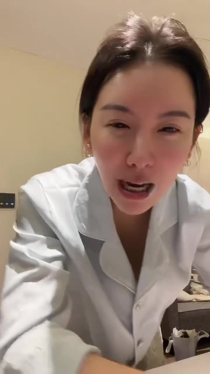 kanlupingcom12月精选直播回放 (22).MP4