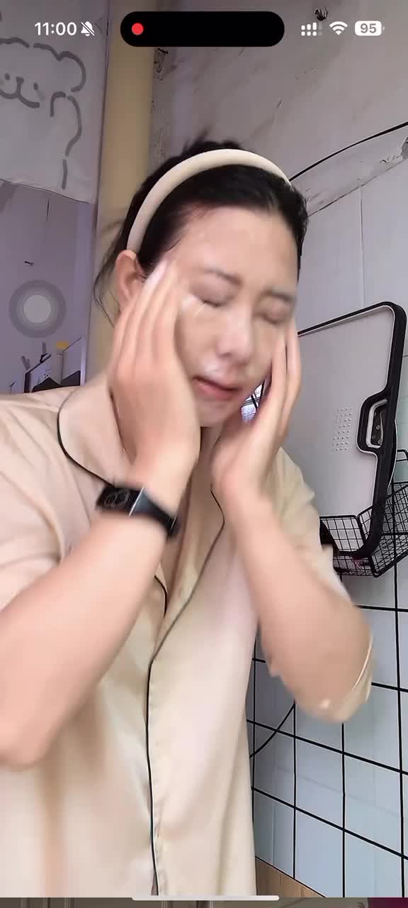 kanlupingcom年终活动看vip (21).MP4