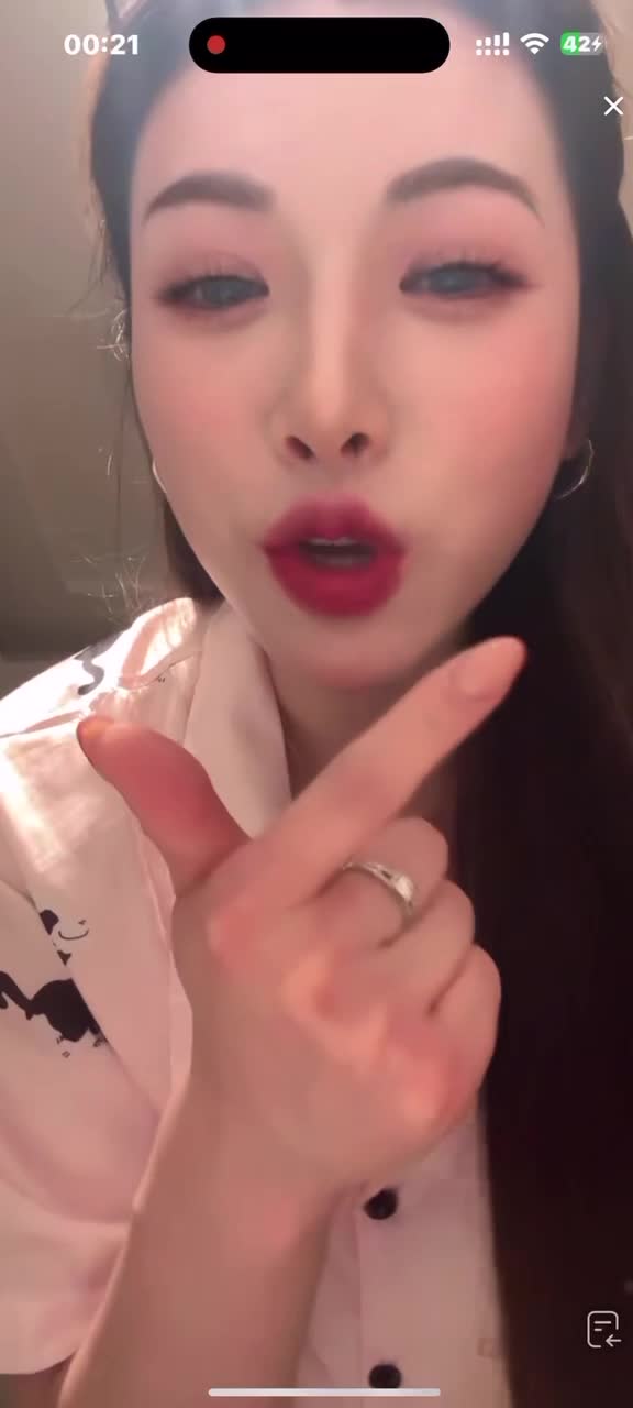 免费kanlupingcom 12月月末精选直播回放 (52).MP4