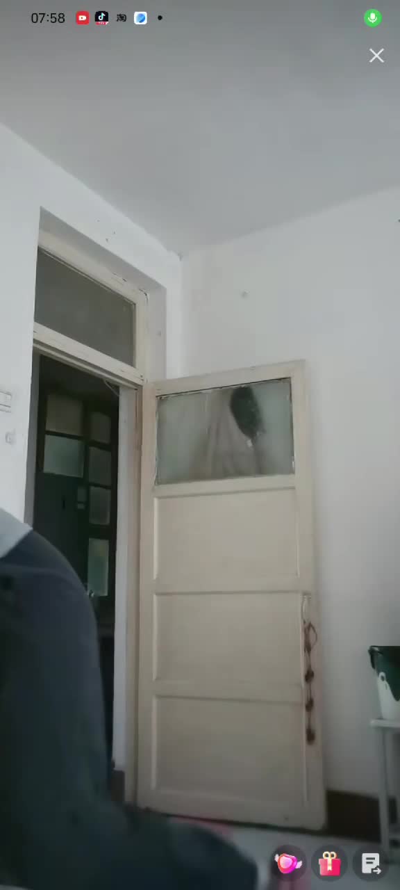 kanlupingcom回放网祝大家元旦快乐一月精选视频 (26).MP4