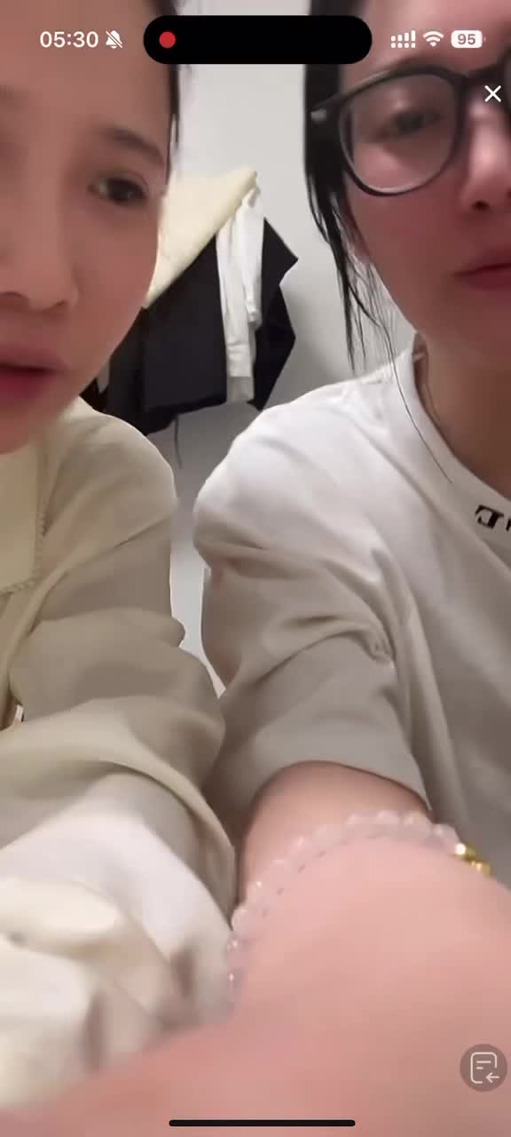 kanlupingcom免费直播回放网 (3).MP4