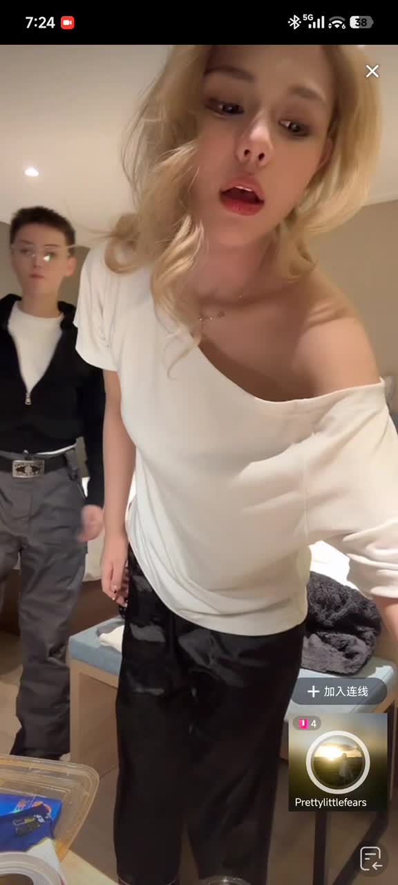 kanlupingcom免费直播回放网 (2).MP4