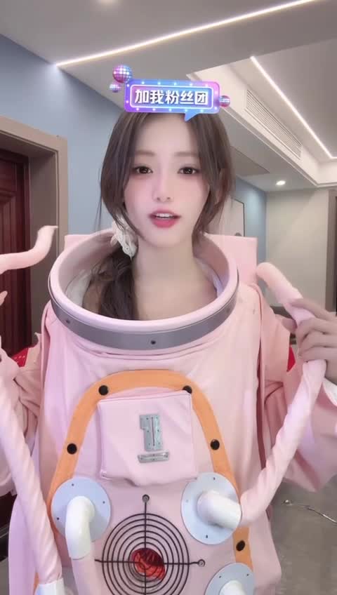 #我不叫龙虾 走光.MOV