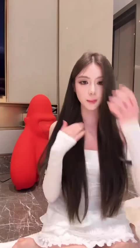 #华籍美鱼 走光.MOV