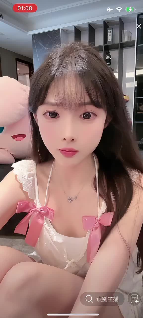 布蕾BREY 走光.MOV