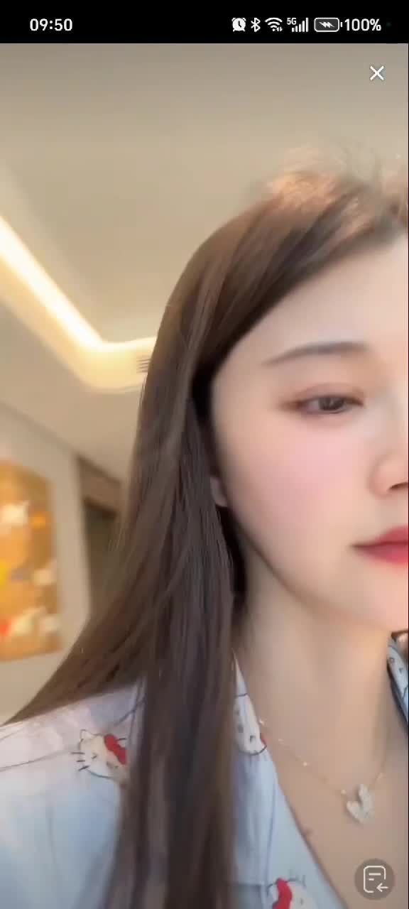 #江奈儿 走光.MOV