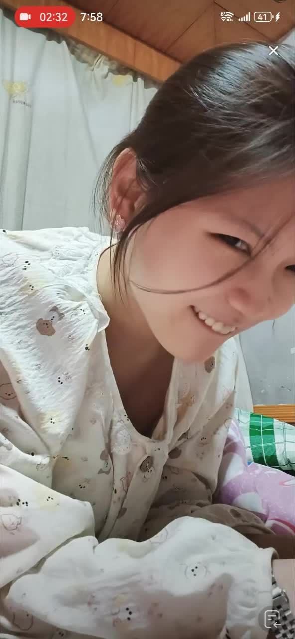 看录屏网闪现视频分享 (8).MP4