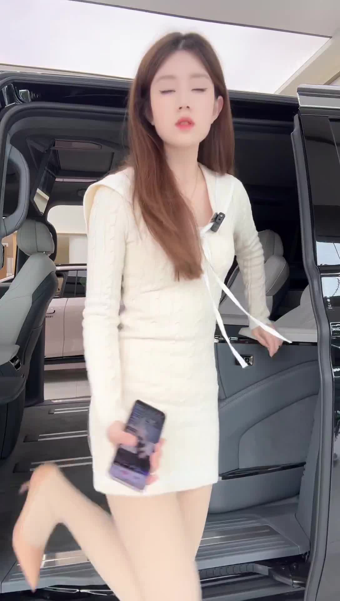 歪小蜜(想当极氪销冠版)_2026-02-04_11-02-25_040